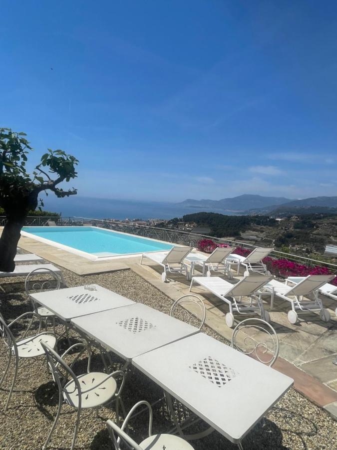 Villa Gaia - Luxury Villa, Pool & Wellness Rooms Bordighera Exterior foto
